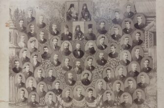 Фотография выпускников Волынской духовной семинарии 1893 г.